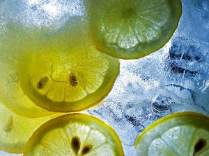 Preview wallpaper lemon, citrus, ice, pieces