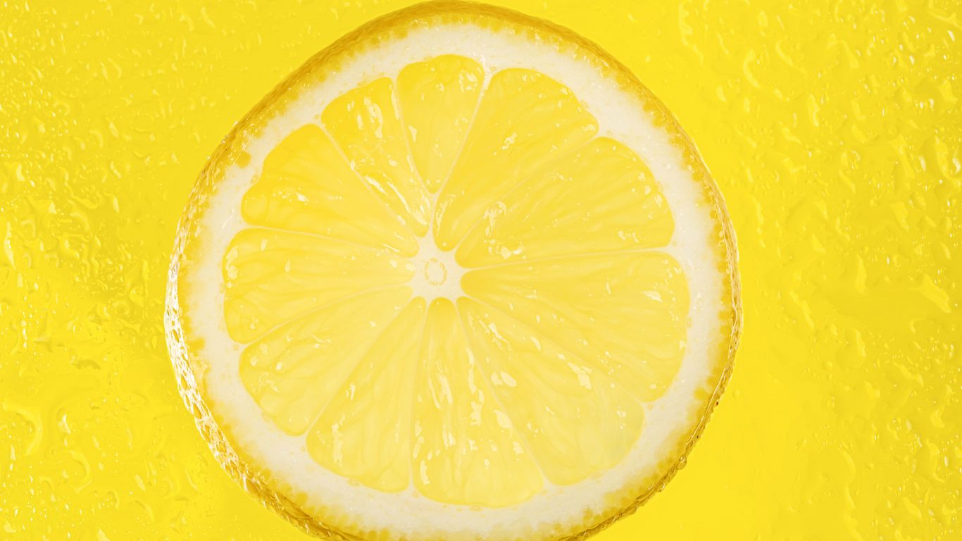 Download wallpaper 1366x768 lemon, slice, citrus, yellow, macro tablet ...
