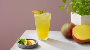 Preview wallpaper lemonade, cocktail, glass, drink, mango