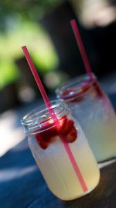 Preview wallpaper lemonade, strawberry, drink, jar, food