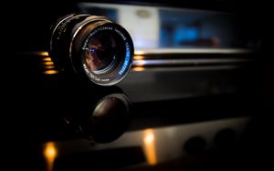 Preview wallpaper lens, camera, reflection, dark