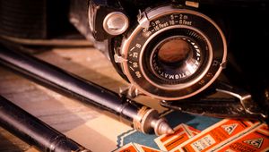 Preview wallpaper lens, camera, retro
