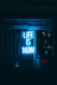 Preview wallpaper life, motivation, text, neon