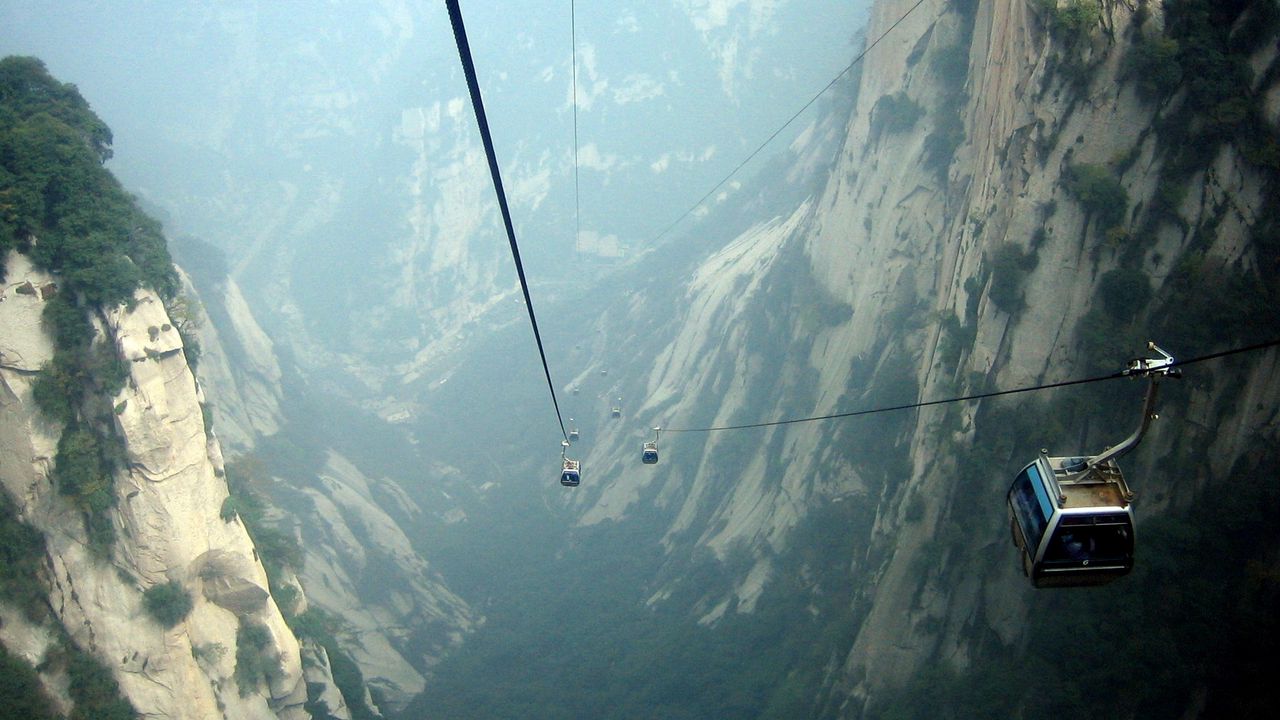 Wallpaper lift, cables, cabins, gorge, height