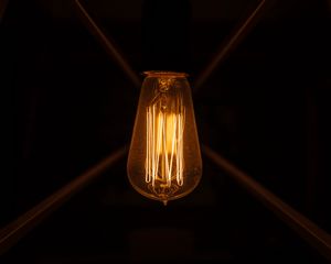 Preview wallpaper light bulb, dark, light, glow, electricity