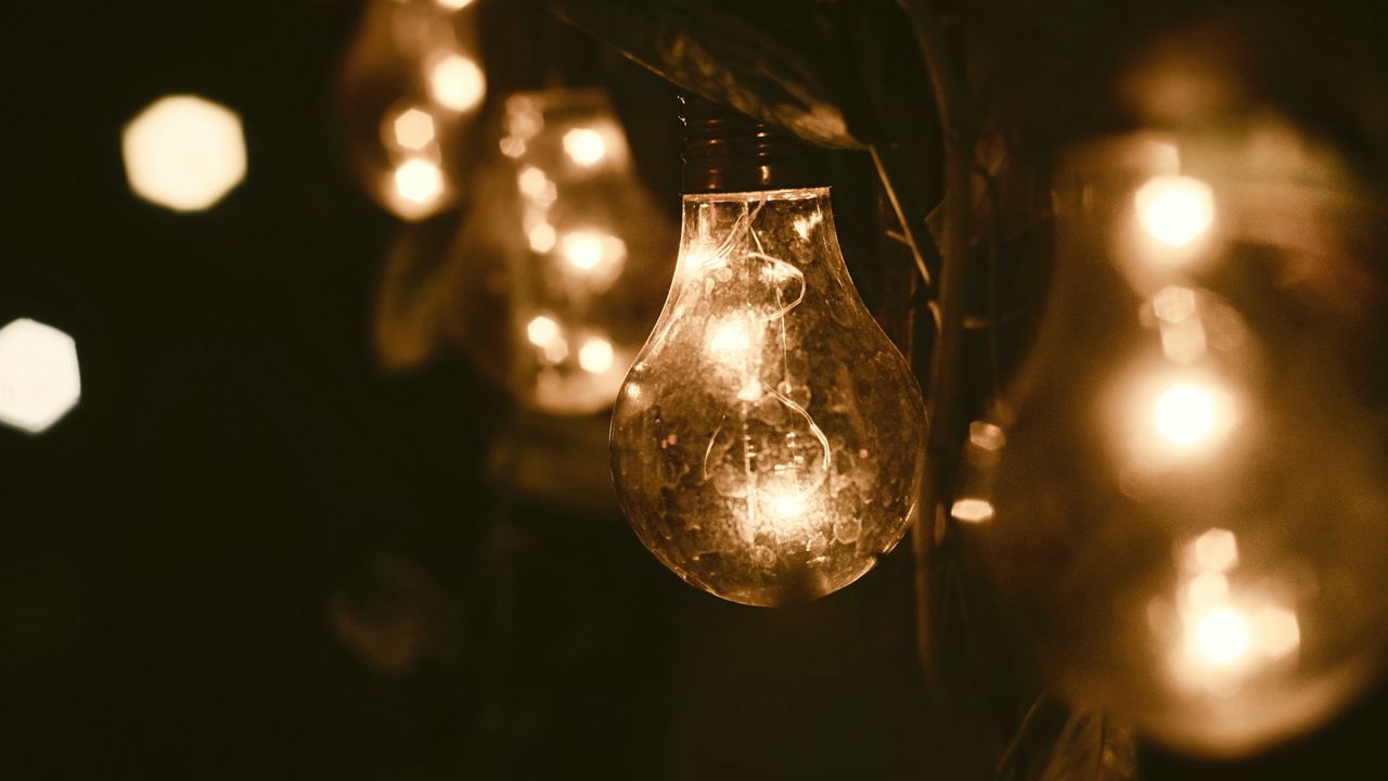 Wallpaper light bulb, garland, light, glow hd, picture, image