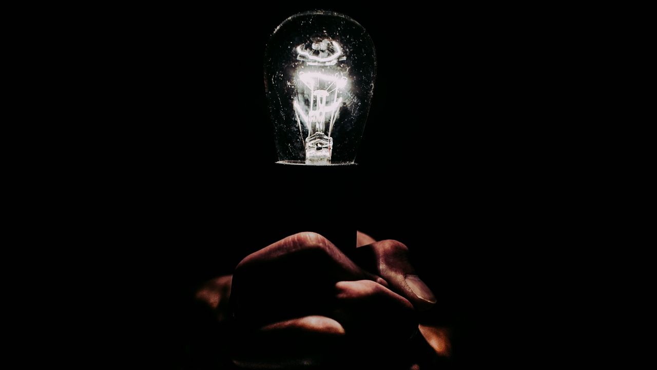 Wallpaper light bulb, hands, fingers, light, electric, dark