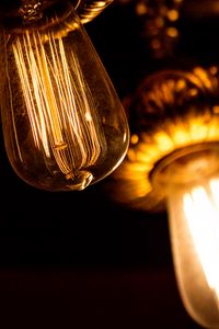 Preview wallpaper light bulb, incandescent lamp, electricity, light, dark