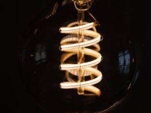 Preview wallpaper light bulb, light, dark, macro