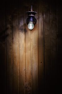 Preview wallpaper light bulb, light, wood, wall