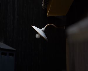 Preview wallpaper light bulb, lighting, electricity, old, abandoned