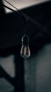 Light Bulb Iphone 8 7 6s 6 For Parallax Wallpapers Hd Desktop Backgrounds 938x1668 Images And Pictures