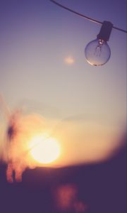 Preview wallpaper light bulb, sky, blur, transparent