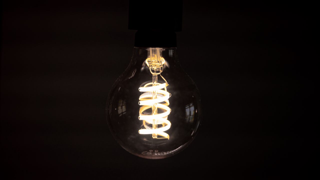 Wallpaper light bulb, spiral, electricity, glow, dark