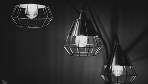 Preview wallpaper light bulbs, lamps, black and white