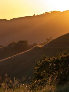 Preview wallpaper light, mountains, emergence, morning, rising