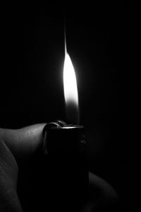 Preview wallpaper lighter, fire, flame, hand, darkness