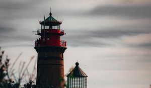 Preview wallpaper lighthouse, architecture, bushes, sky