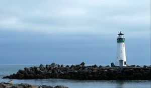 Preview wallpaper lighthouse, beach, sky, country, grass, river