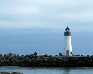 Preview wallpaper lighthouse, beach, sky, country, grass, river