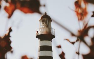 Preview wallpaper lighthouse, building, architecture, bushes, leaves