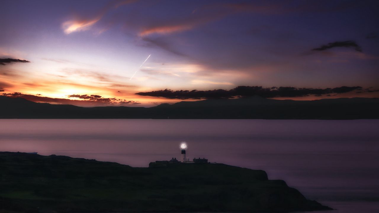 Wallpaper lighthouse, building, coast, sea, sunset