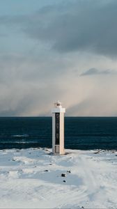 Preview wallpaper lighthouse, building, horizon, snow