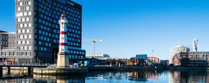 Preview wallpaper lighthouse, building, lake, reflection