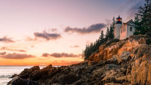 Preview wallpaper lighthouse, building, rock, shore