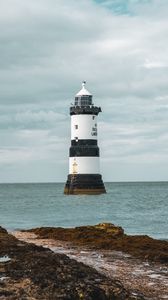 Preview wallpaper lighthouse, building, sea, coast