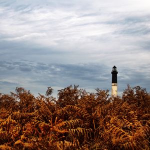 Preview wallpaper lighthouse, grass, sky, clouds