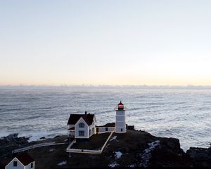 Preview wallpaper lighthouse, house, cliff, sea, nature