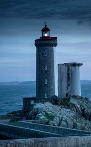 Preview wallpaper lighthouse, light, building, evening