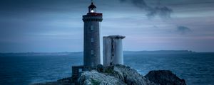 Preview wallpaper lighthouse, light, building, evening