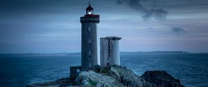Preview wallpaper lighthouse, light, building, evening