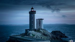 Preview wallpaper lighthouse, light, building, evening