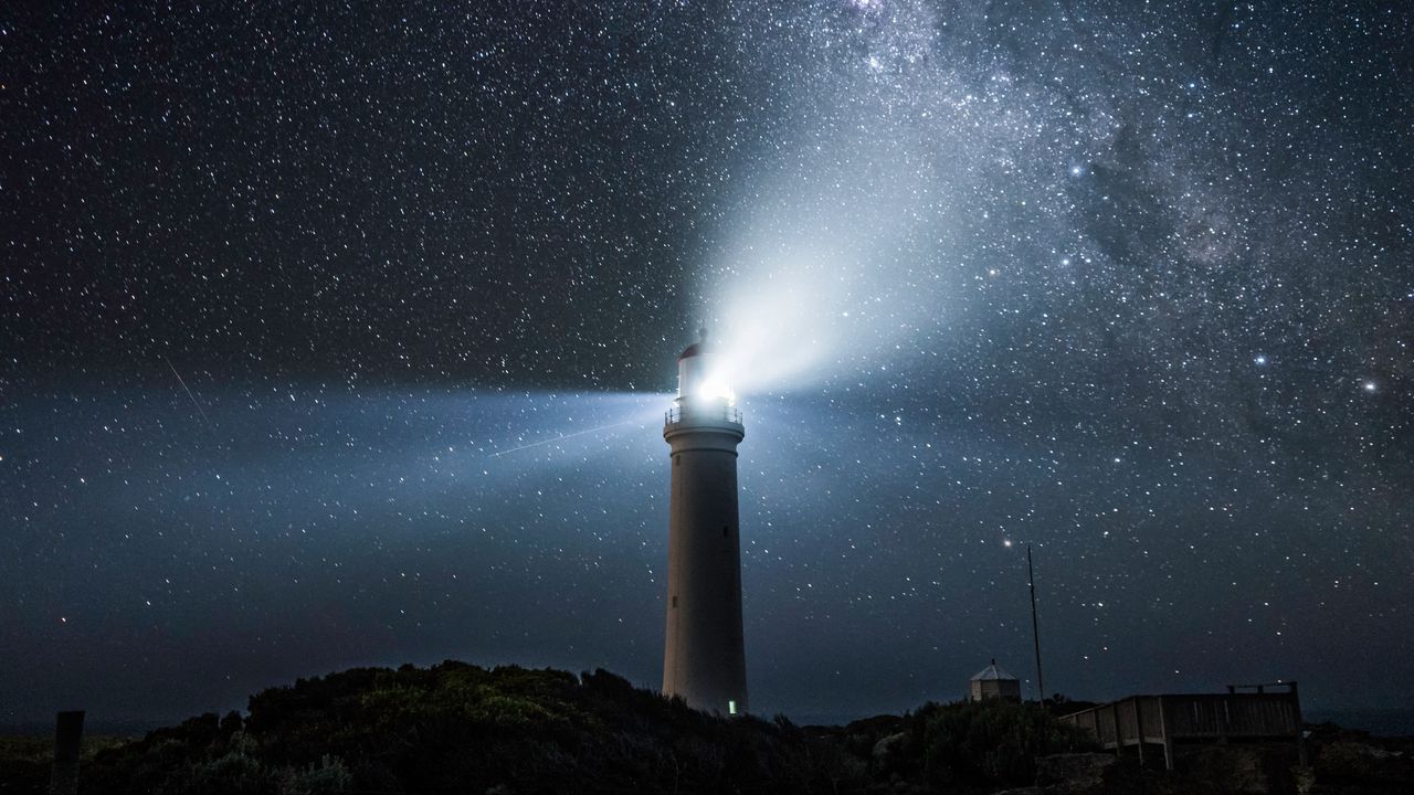 Wallpaper lighthouse, light, night, starry sky