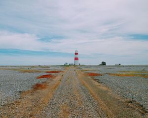 Preview wallpaper lighthouse, pebble, trail, orford ness