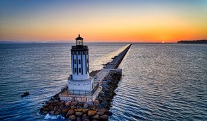 Preview wallpaper lighthouse, sea, building