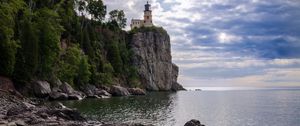 Preview wallpaper lighthouse, sea, cliff, rock, shore
