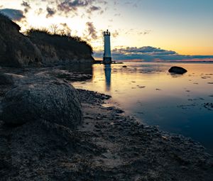 Preview wallpaper lighthouse, sea, coast, twilight
