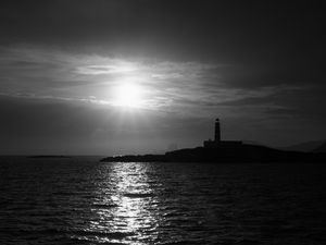 Preview wallpaper lighthouse, sea, glare, rays, dark
