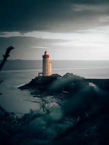 Preview wallpaper lighthouse, sea, horizon, france