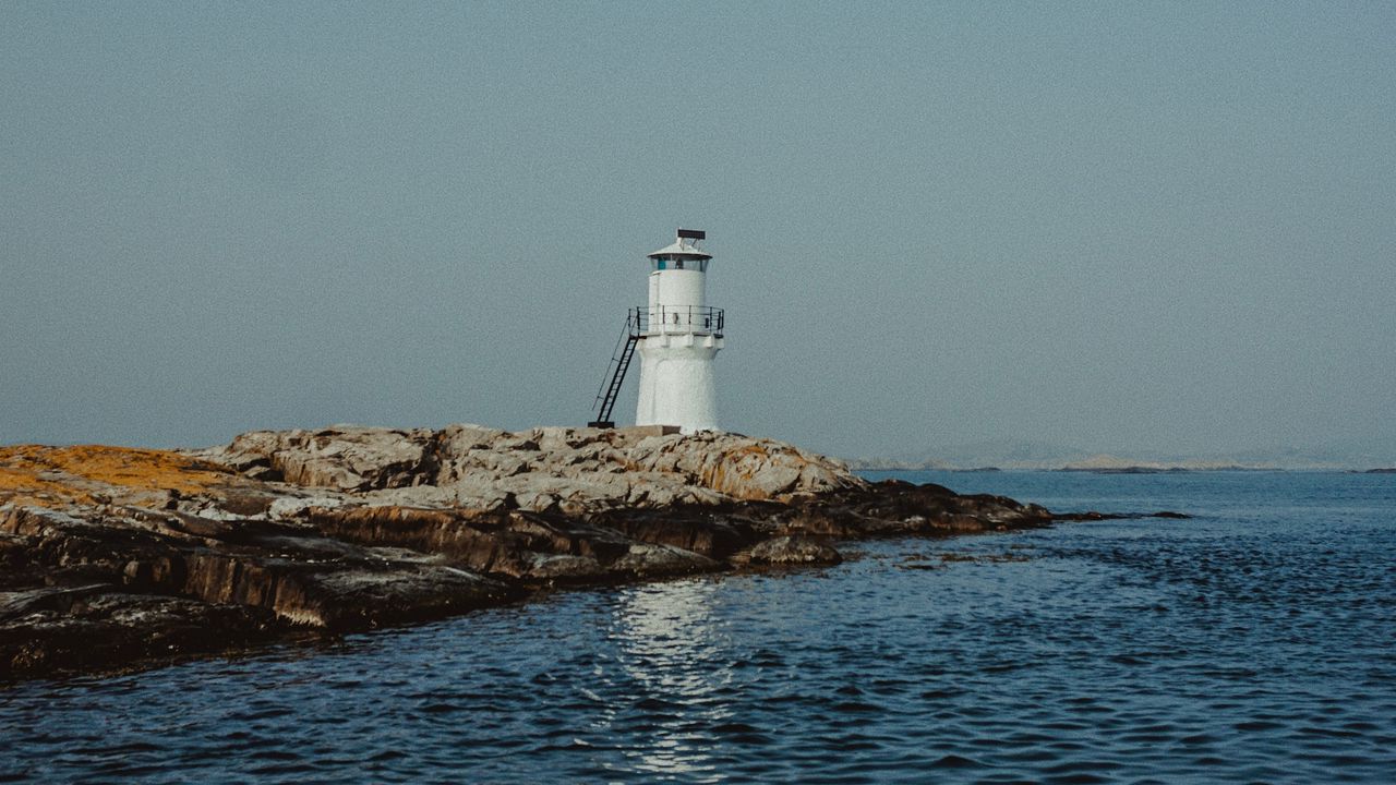 Wallpaper lighthouse, sea, rocks, shore