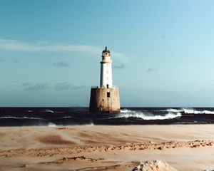 Preview wallpaper lighthouse, sea, sand, surf, waves, horizon