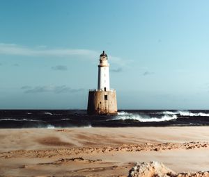 Preview wallpaper lighthouse, sea, sand, surf, waves, horizon