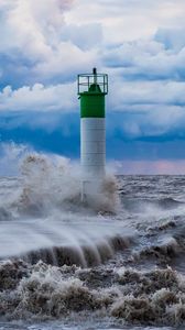 Preview wallpaper lighthouse, sea, storm, wave, spray