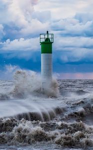 Preview wallpaper lighthouse, sea, storm, wave, spray