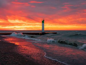 Preview wallpaper lighthouse, sea, sunset, waves, beach