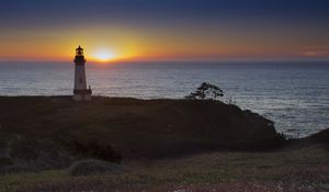 Preview wallpaper lighthouse, sea, sunset, dark